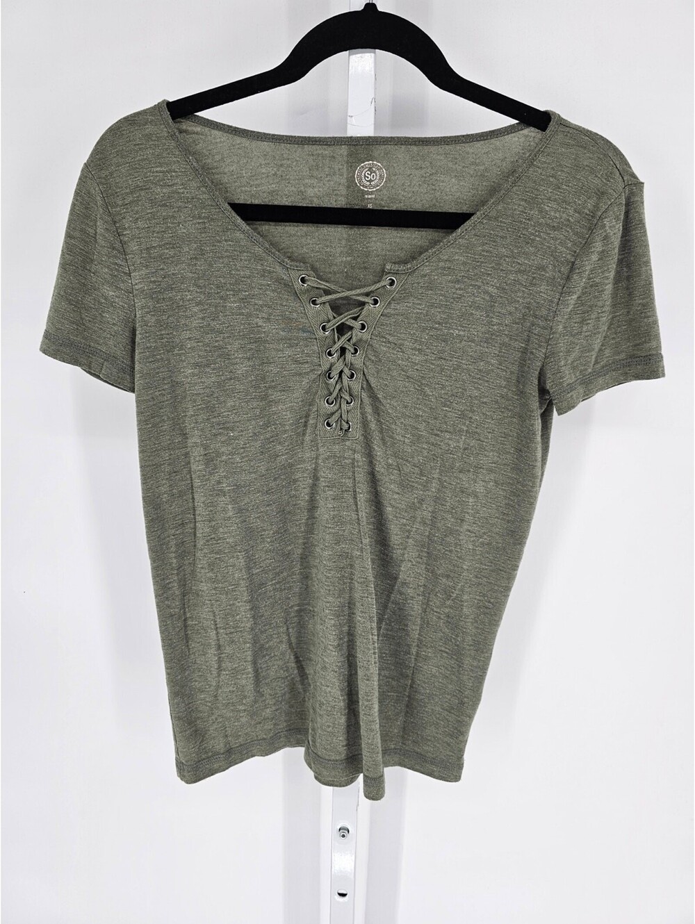 So Women's Green V-neck Short Sleeve Casual Blouse Lace Tied  Top Size XS